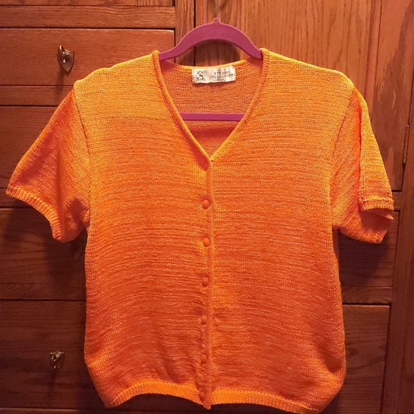 Studio Collection Orange Short Sleeve Button Up Sweater - Picture 1 of 3
